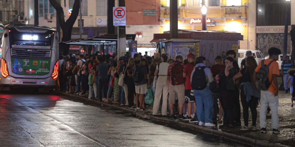 São Paulo capital records third larger rainfall in history