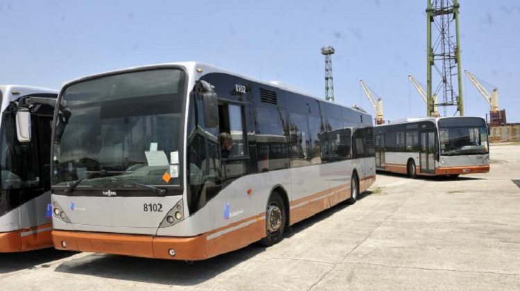 transporte, La Habana, Cuba, ómnibus