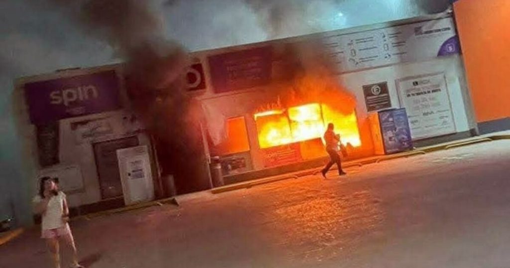 Tabasco begins 2025 with a wave of violence: shops and cars set on fire