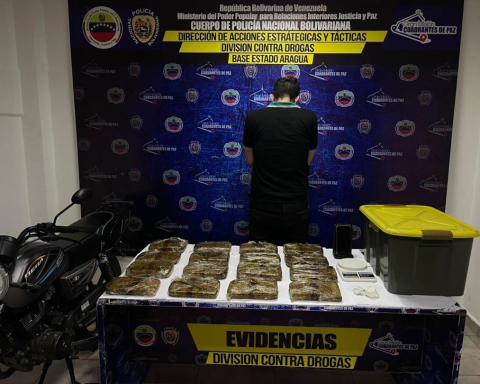 They arrested a man with 16 panels of marijuana