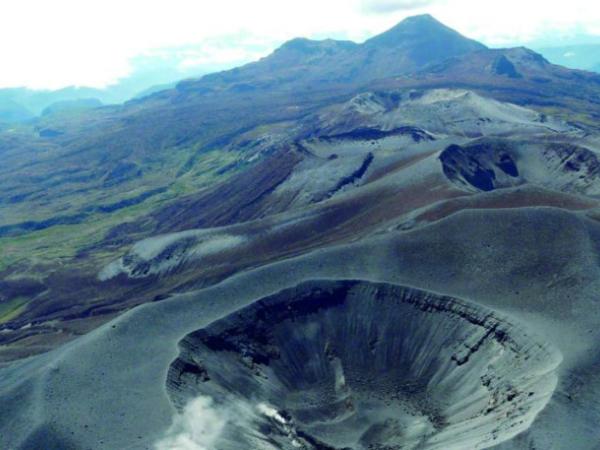 They declare a yellow alert after the emission of ash from the Puracé volcano, in Cauca