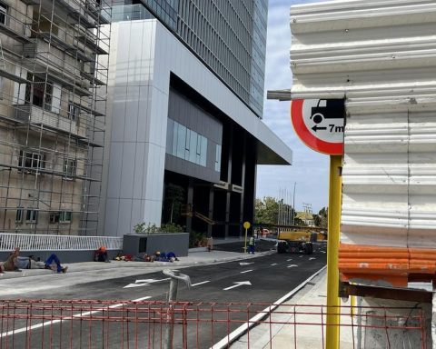 They delay the opening of the hotel in the controversial Torre K in Havana