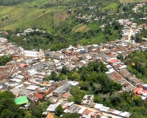 They denounce a new incursion by the Clan del Golfo in the municipality of Remedios, Antioquia