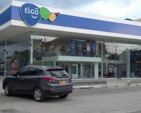 Tigo opens exit doors for employees of pension age after request for layoffs