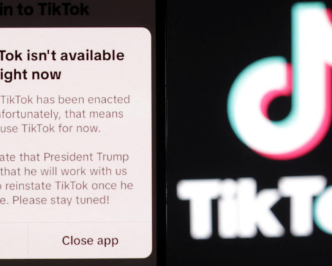 TikTok stops working for users in the United States; company pins its hopes on Trump