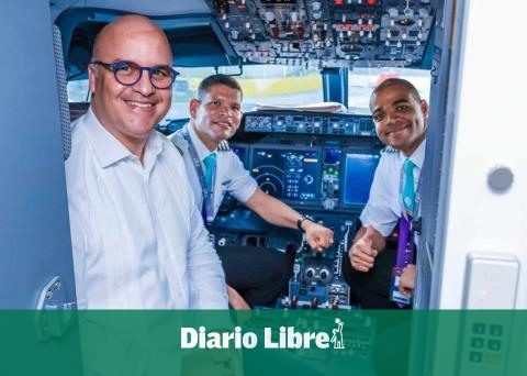 Two Dominican pilots will fly with Arajet Boeing 737 max 8