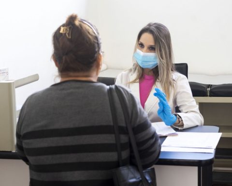 UNHCR extends health insurance for Nicaraguan migrants in Costa Rica for another year