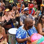 Unofficial opening of carnival brings together revelers in Rio de Janeiro