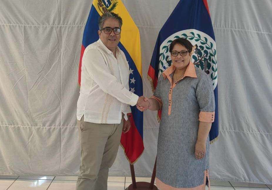 Venezuela presents the 7 Transformations Plan to Belize