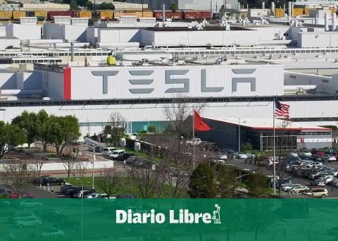 Wall Street suffers impact from Tesla delivery reduction