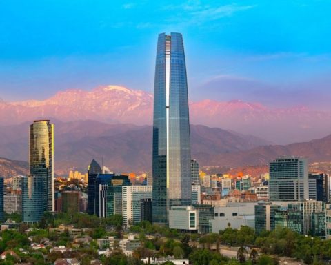 Which is the city in Chile that is very similar to Europe, according to a renowned TikToker