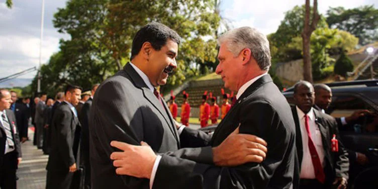 Nicolás Maduro y Miguel Díaz-Canel en Caracas, Venezuela