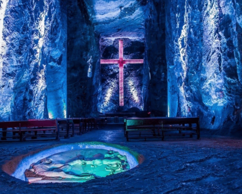 Zipaquirá Salt Cathedral, tourist and religious temple located 180 meters underground