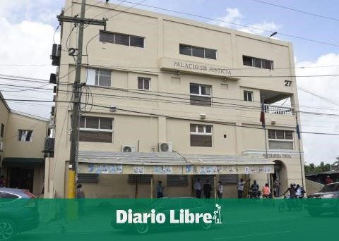 30 years against police for attempted feminicide