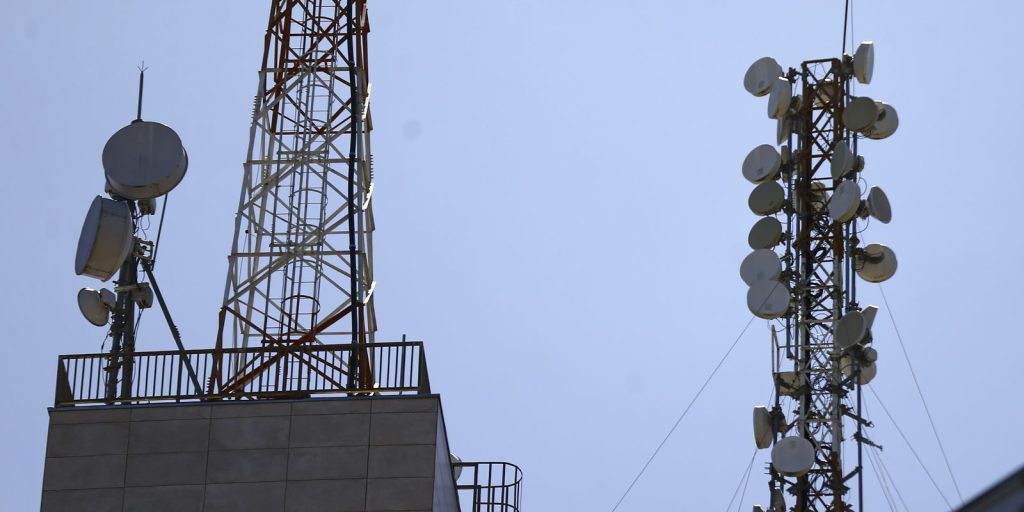 4G Mobile Phone Signal can arrive in rural areas