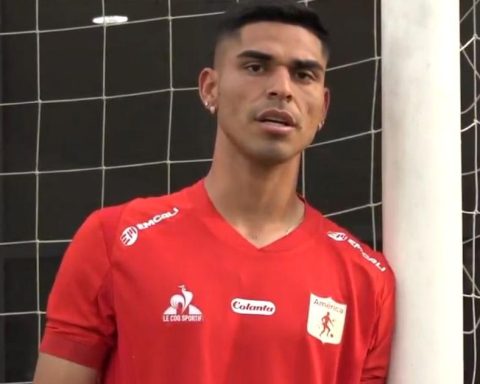 América de Cali has a new striker: confirm hiring of Peruvian Luis Ramos