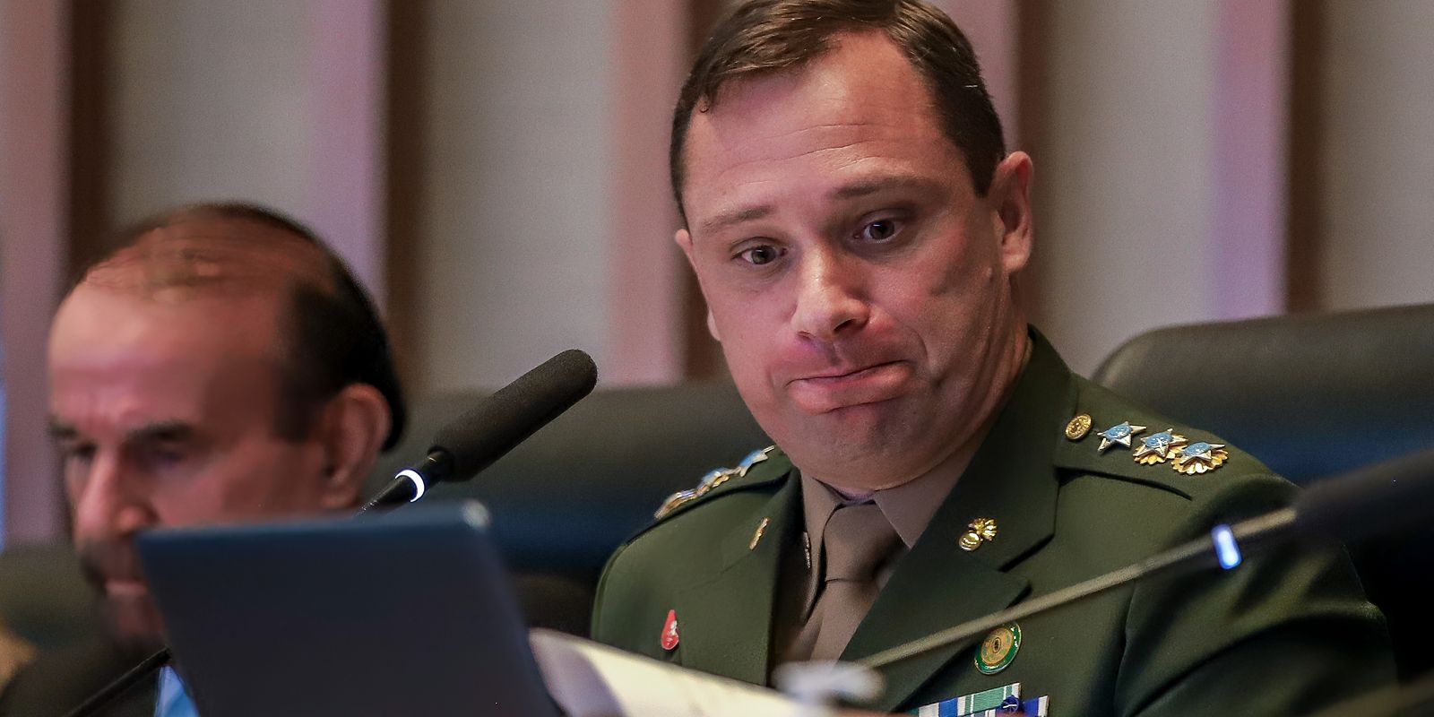 Bolsonaro received a radical wing that “romanticized” military coup, says Cid