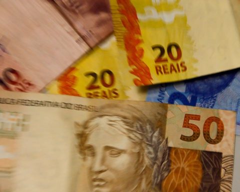 Brazilians pulled R $ 241 million in amounts to receive in December