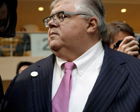 Carstens warns effects for low economic growth in Latin America