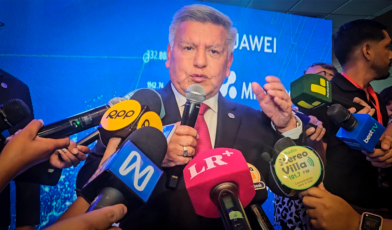 César Acuña justifies his presence in the UCV and demarcates the security crisis in Trujillo: "What could you do if there is an assault?"