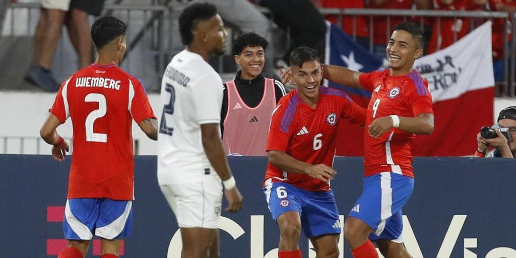 Chile beate Panama with Hat-trick from Nicolás Guerra
