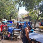 Confirm the eviction of the positions without a license at the Chinese Fair, in Holguín