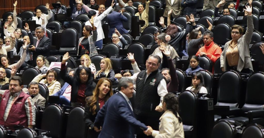 Congress begins 2025 loaded with initiatives from Sheinbaum and with a footprint of AMLO