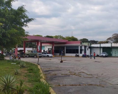 Councilor asks to investigate irregularities with gasoline office in the canton (Barinas)