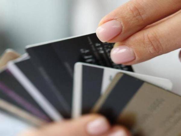 Credit in Colombia completed 21 months of falls in December 2024