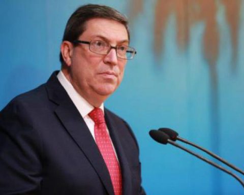 Cuba denounces the financing of terrorist groups in Venezuela