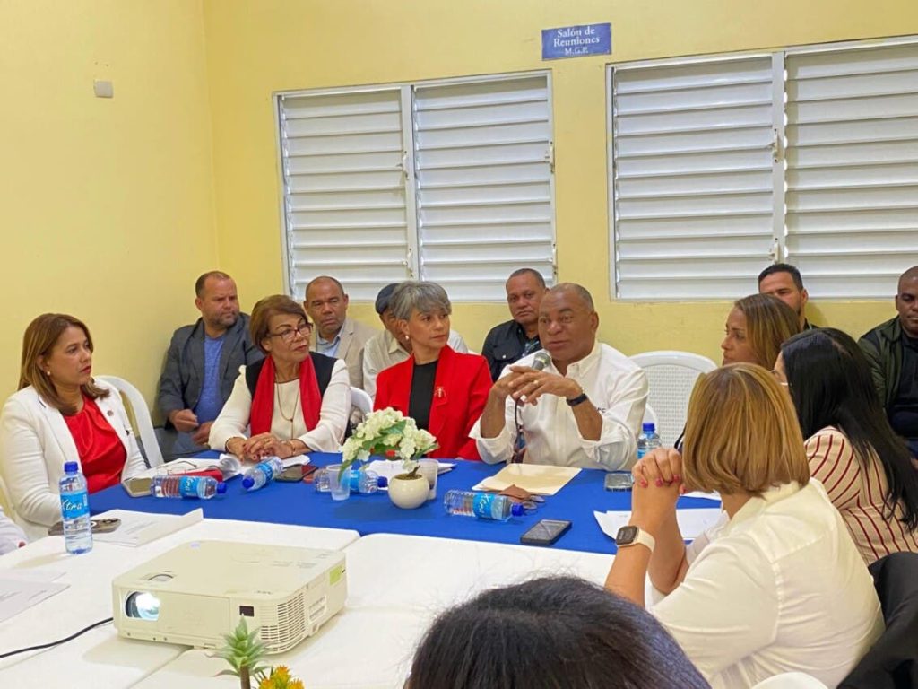 DGSPC presenta Plan de Intervención Integral en El Pinito, La Vega