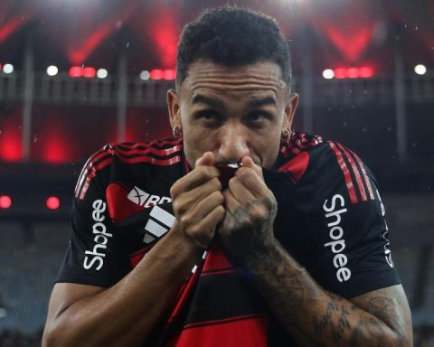 Danilo, an exceptional record at the service of Flamengo