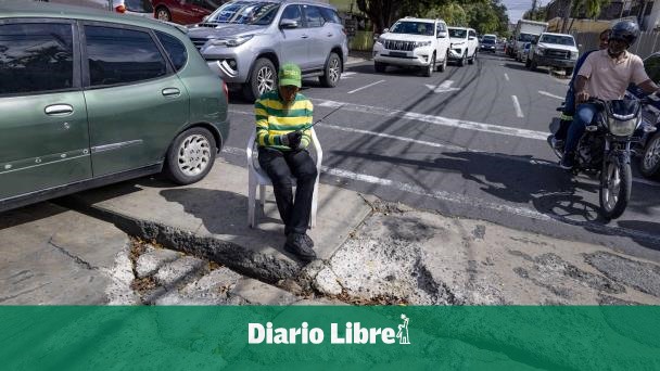 Drivers with the sky shout for a badén in Juan Sánchez Ramírez
