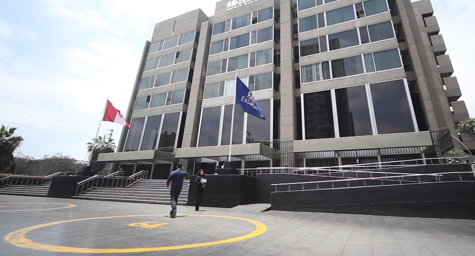 EsSalud declares green alert in 20 regions against intense rains