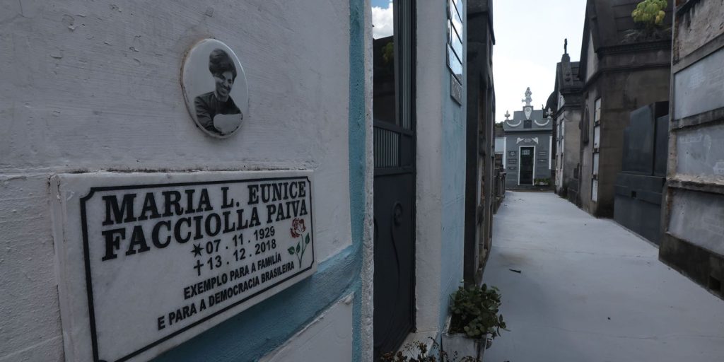 Eunice Paiva's tomb becomes a tourist spot after I'm still here