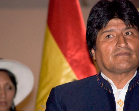 Evo Morales announces presidential candidacy for the August elections