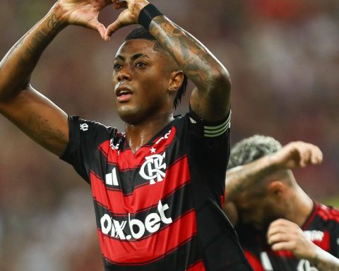 Flamengo seeks Guanabara Cup title against Maricá