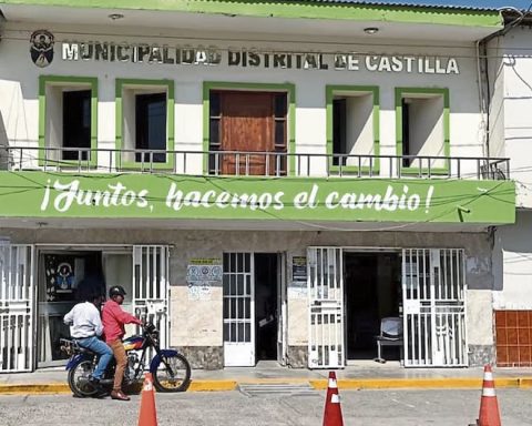 Former Revenue Manager of the Municipality of Castile: "This management favored Open Plaza"