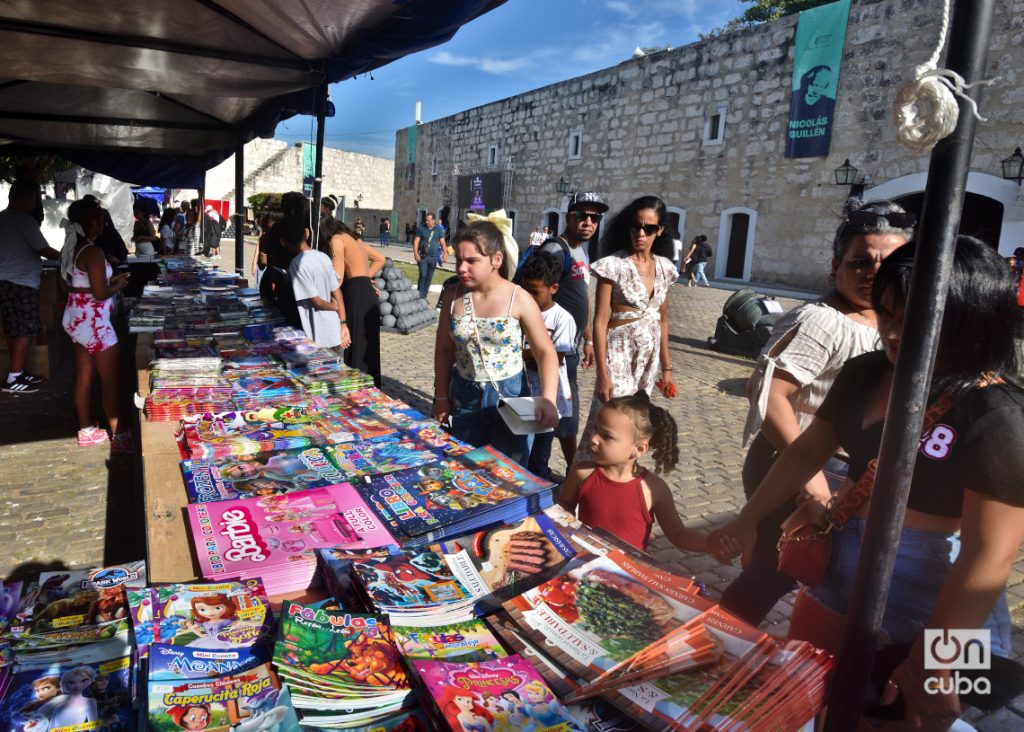 Four dedications in the largest literary event in Cuba