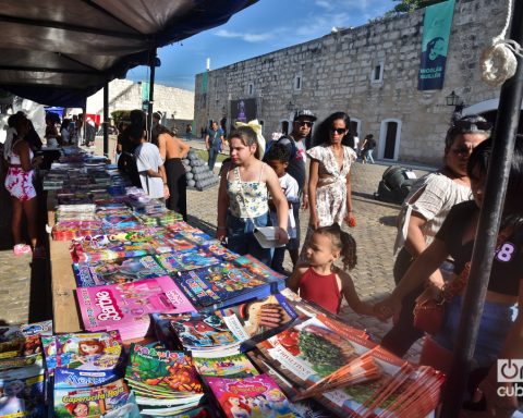 Four dedications in the largest literary event in Cuba