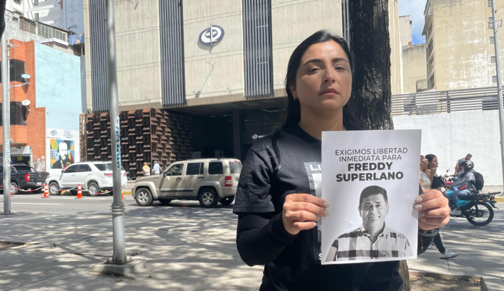 Freddy Superlano turns 200 days, without visits or access to lawyers