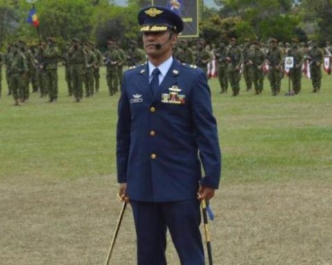 General Pedro Sánchez is appointed as the new Minister of Defense