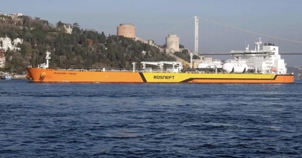 Given the increase in its production and with damaged centrals, Cuba could be exporting national oil