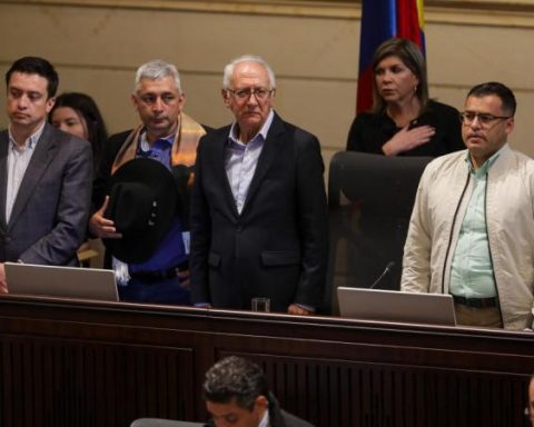 Health reform: only seven articles passed in two extraordinary sessions