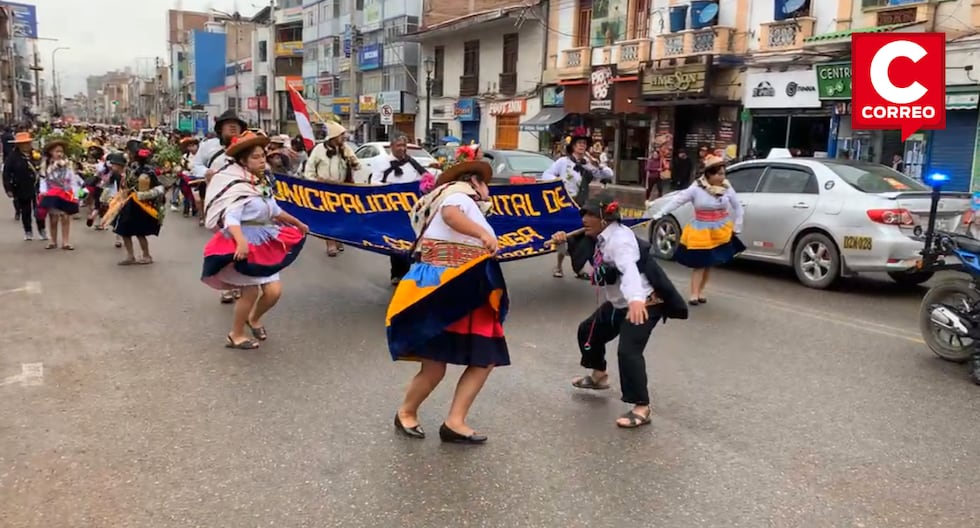 Huancayo: With a rain parade, Akshu Tatay (video) began (video)