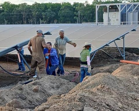 In Cienfuegos, with blackouts of up to 21 hours, impatience for the construction of the solar park grows