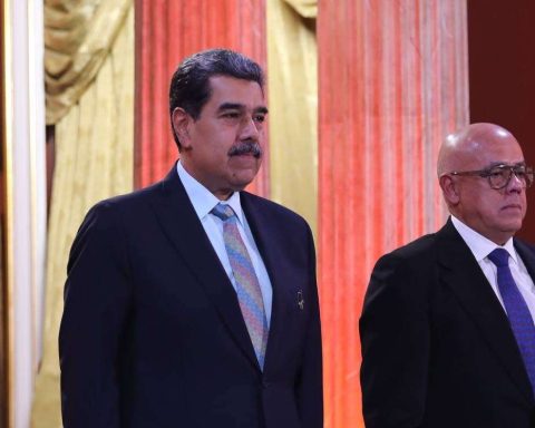 Jorge Rodríguez exalted the national sense upon receiving the Head of State