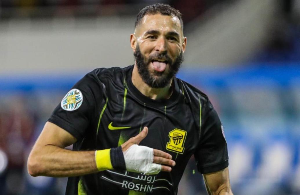 Karim Benzema's Ittihad won (4-1) a key match to the Hilal