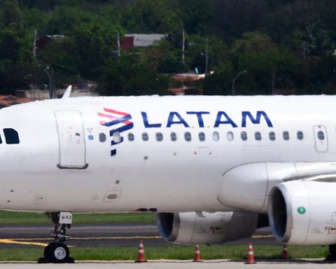 Latam indefinitely suspends Jauja for poor state of the landing floor