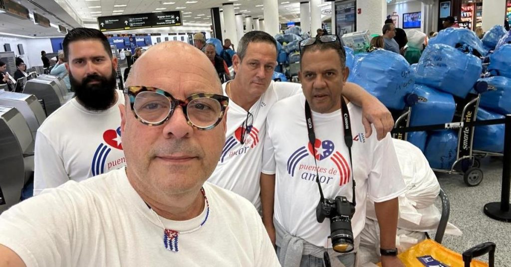 Love bridges complains that its activists "are treated as stink" In Cuba